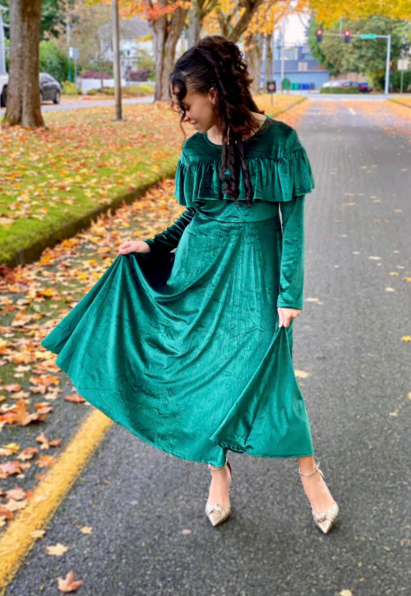 Enchanted Christmas Velvet Dress – K&K Modest Apparel